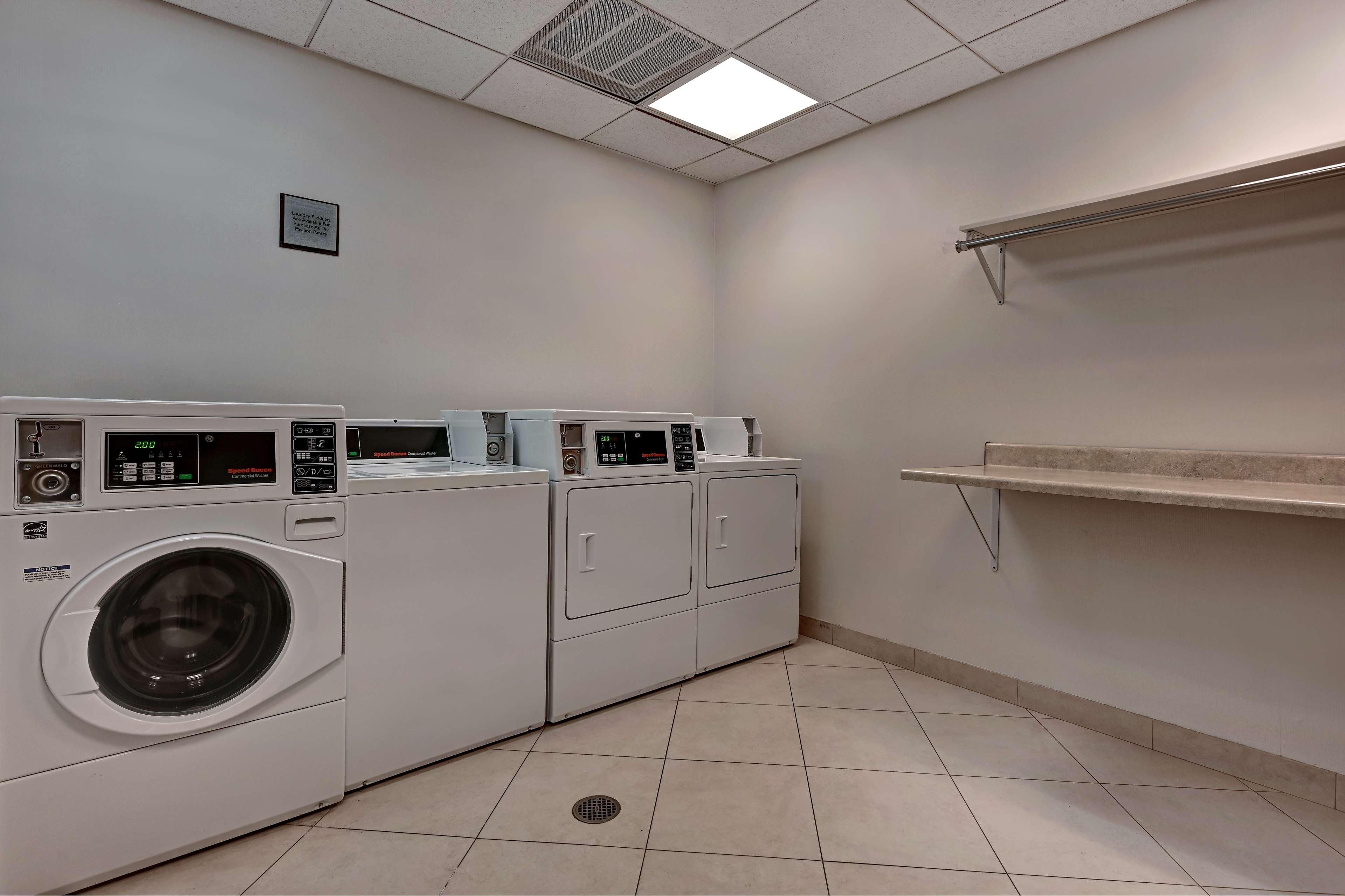 Hilton Garden Inn San Bernardino Extérieur photo