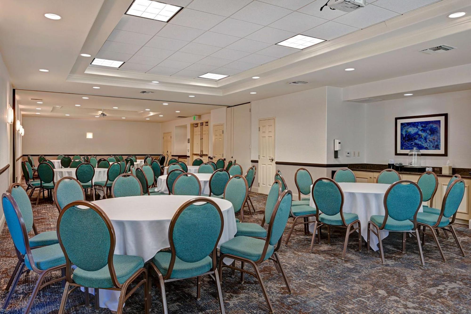 Hilton Garden Inn San Bernardino Extérieur photo