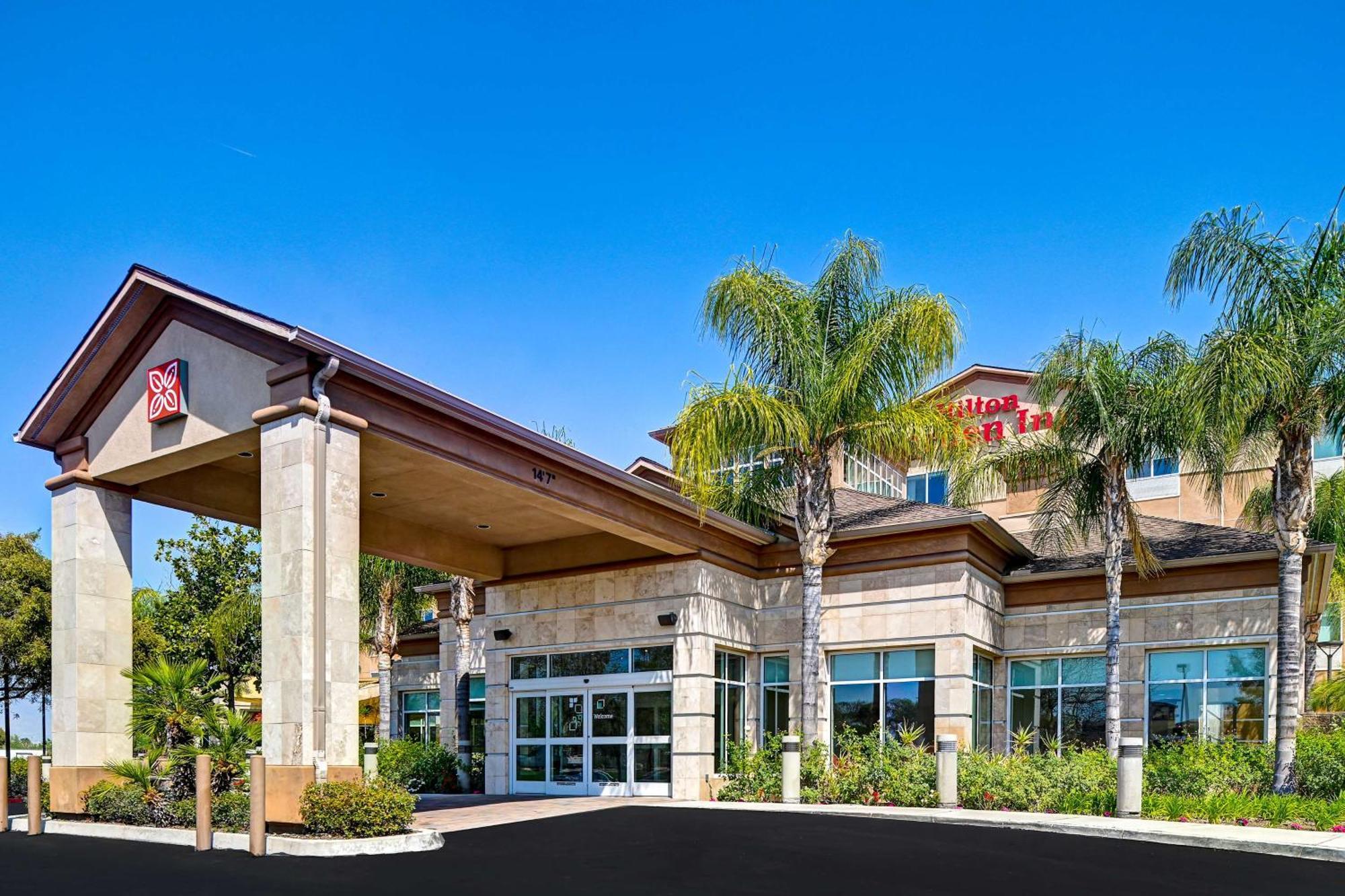 Hilton Garden Inn San Bernardino Extérieur photo