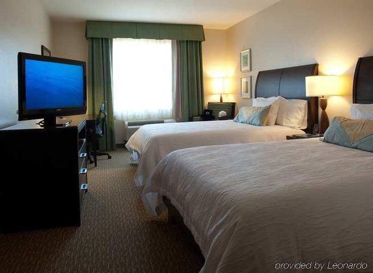 Hilton Garden Inn San Bernardino Chambre photo