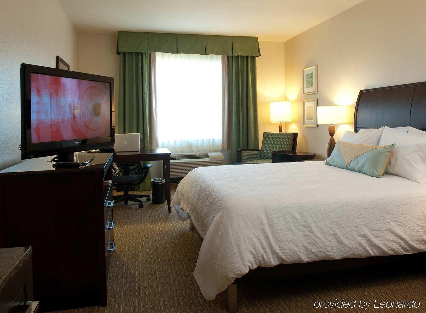 Hilton Garden Inn San Bernardino Chambre photo